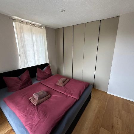 Stadtvilla In Leipzig 7 Personen 3 Schlafzimmer 2 Baeder Garten Und Terrasse Zentral Gelegen Messe Innenstadt Seen ภายนอก รูปภาพ