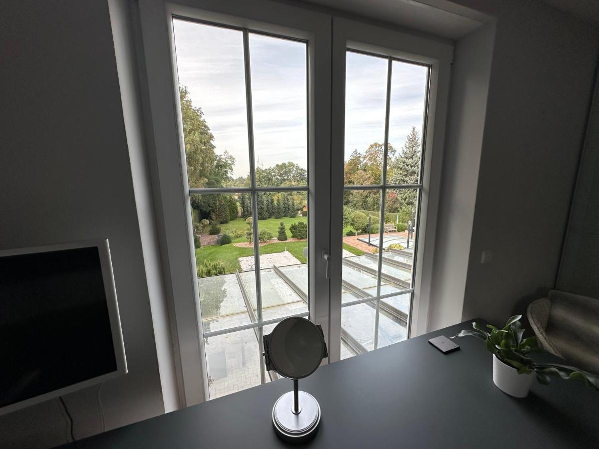 Stadtvilla In Leipzig 7 Personen 3 Schlafzimmer 2 Baeder Garten Und Terrasse Zentral Gelegen Messe Innenstadt Seen ภายนอก รูปภาพ