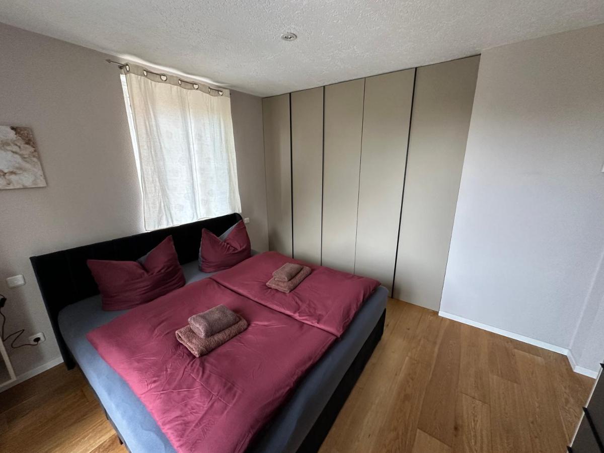 Stadtvilla In Leipzig 7 Personen 3 Schlafzimmer 2 Baeder Garten Und Terrasse Zentral Gelegen Messe Innenstadt Seen ภายนอก รูปภาพ