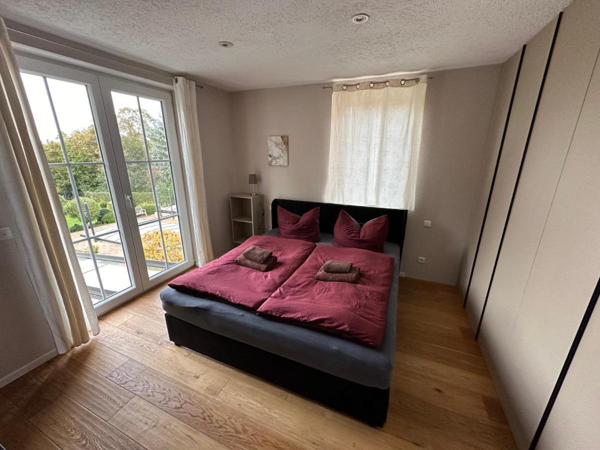 Stadtvilla In Leipzig 7 Personen 3 Schlafzimmer 2 Baeder Garten Und Terrasse Zentral Gelegen Messe Innenstadt Seen ภายนอก รูปภาพ